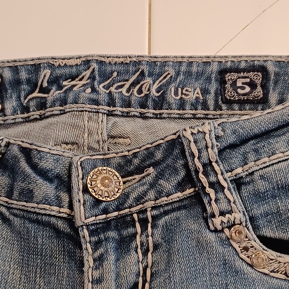 LA Idol USA Jeans, Size 5, Low-Rise, Boot Cut, 30W x 30L, Bedazzled - Picture 3 of 12